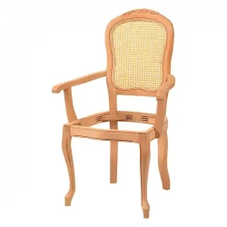 Резбован фотьойл в кънтри стил с плетени подлакътници