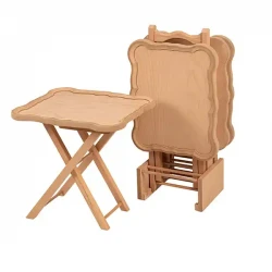 Маса за гнездене с чанти край басейна