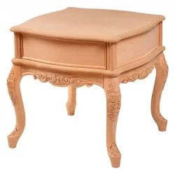 Извита резбована странична маса